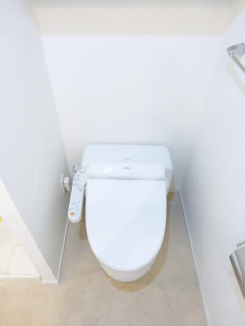トイレ　シンプルで使いやすいトイレです