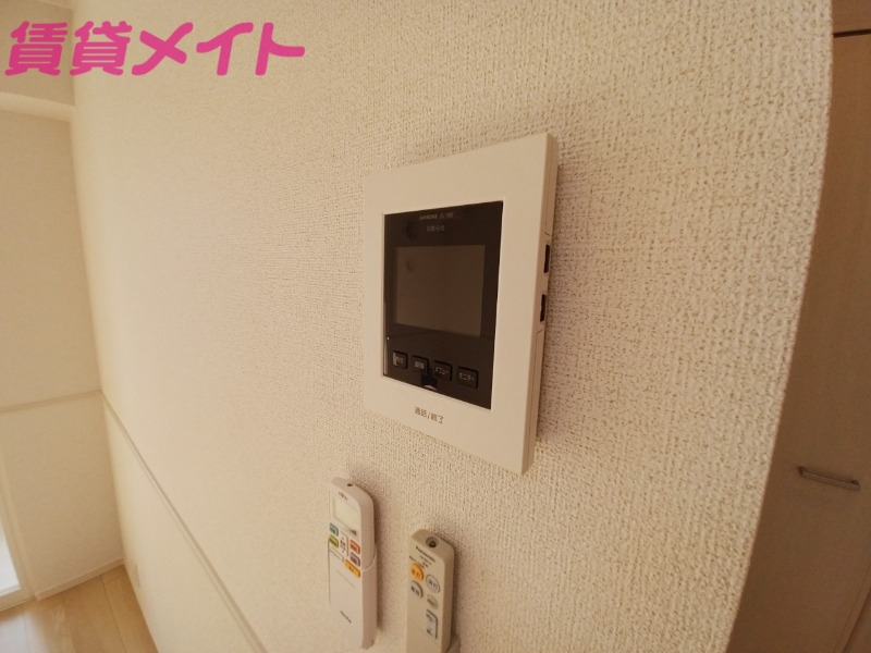 セキュリティ　同型参考写真