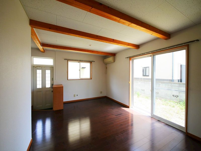 フレンズハウス鮎川の居間写真