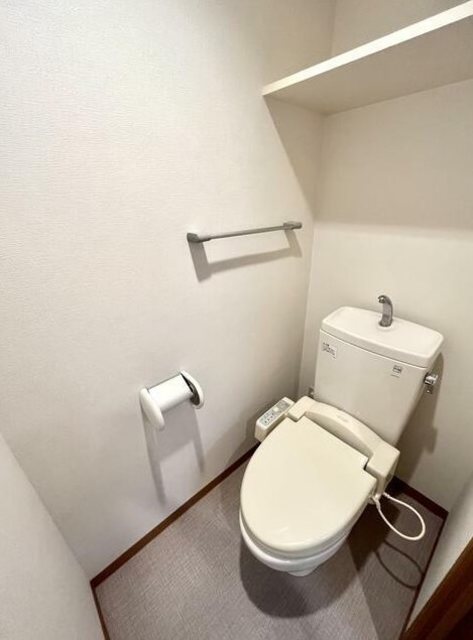 トイレ　別部屋参考写真