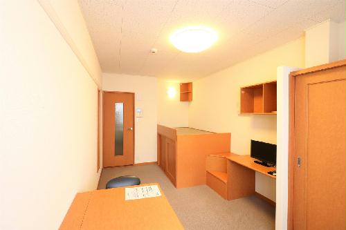 居室・リビング　家具家電付により急な転勤や新生活を今すぐスタートできます！