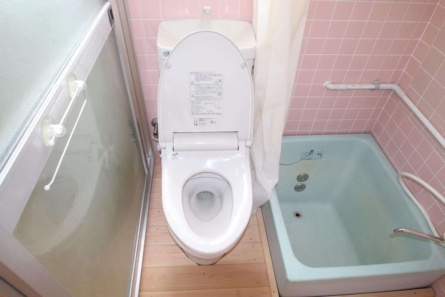 トイレ　水洗トイレです