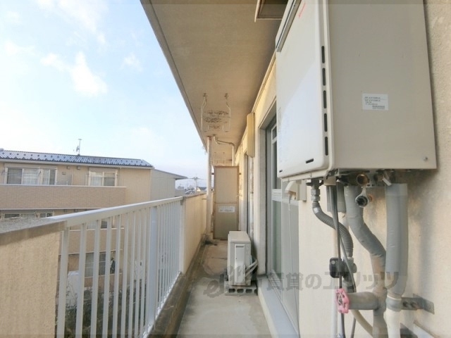 バルコニー　リビング側