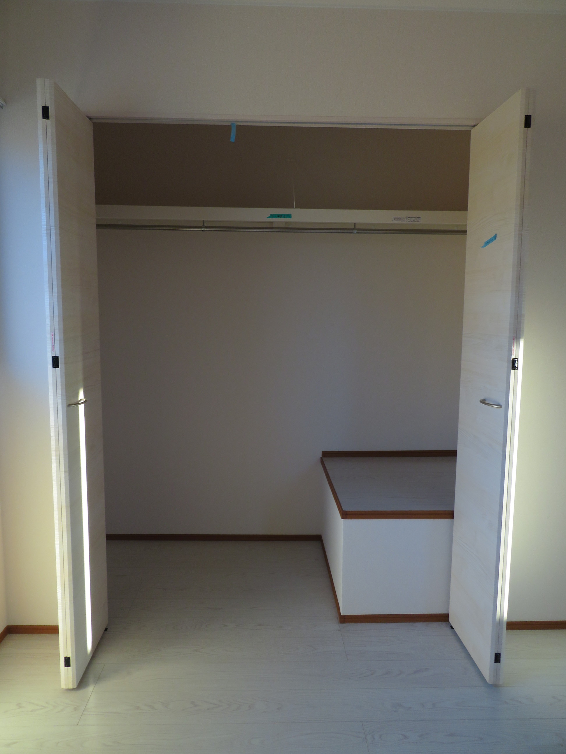 収納　各お部屋に収納があり、荷物が多い方でも安心。