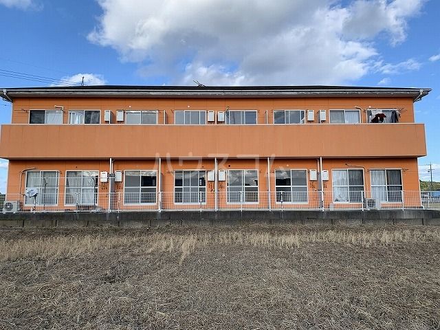 オレンジハウスＢの建物外観