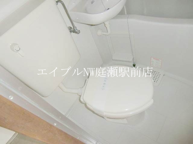 トイレ　トイレ
