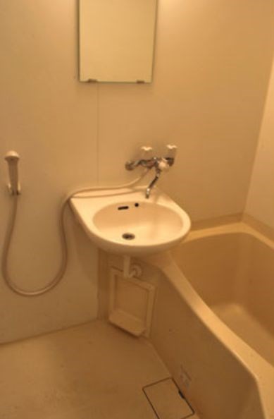 バス・シャワールーム　別号室参考写真