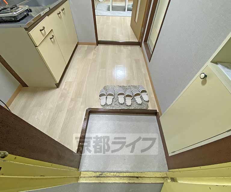 玄関　玄関です。