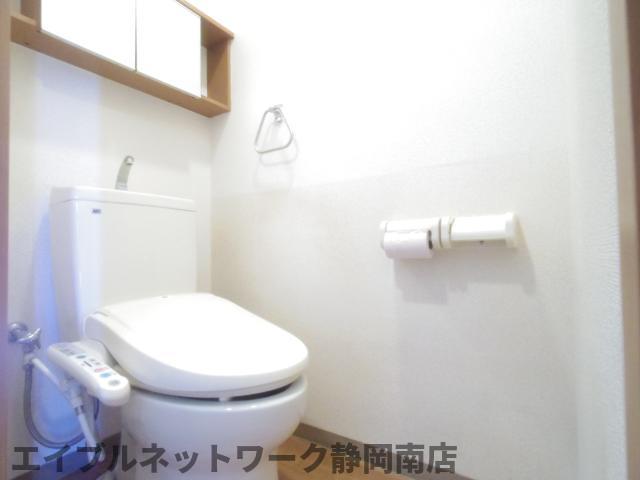 トイレ　ゆったりとした空間のトイレです