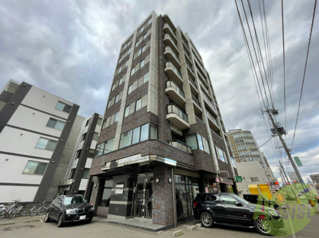 建物外観　札幌市中央区南１１条西「ワイズパーク」