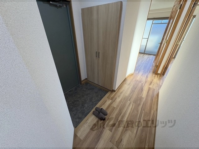 玄関　ガスコンセント