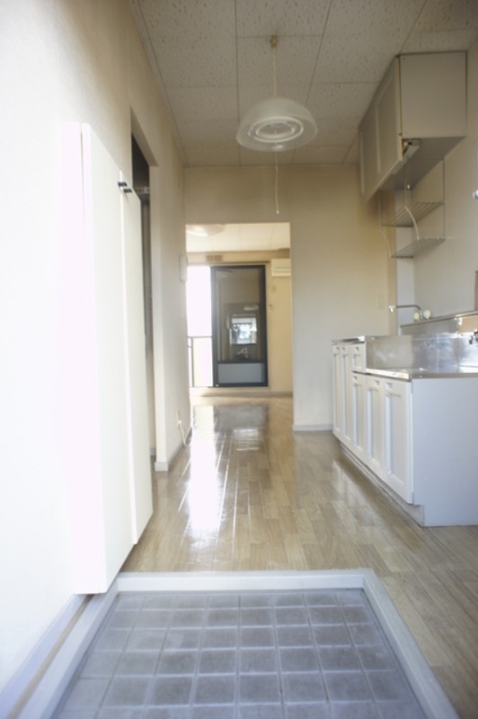 玄関　図面と現状に相違がある場合には現状を優先