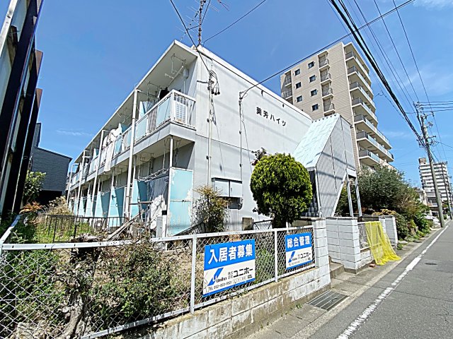 建物外観　２Ｆ建てのアパートタイプです♪