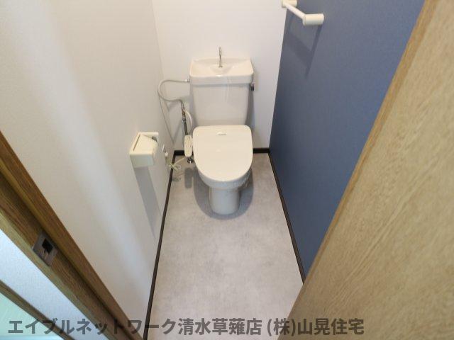 トイレ　落ち着いたトイレです