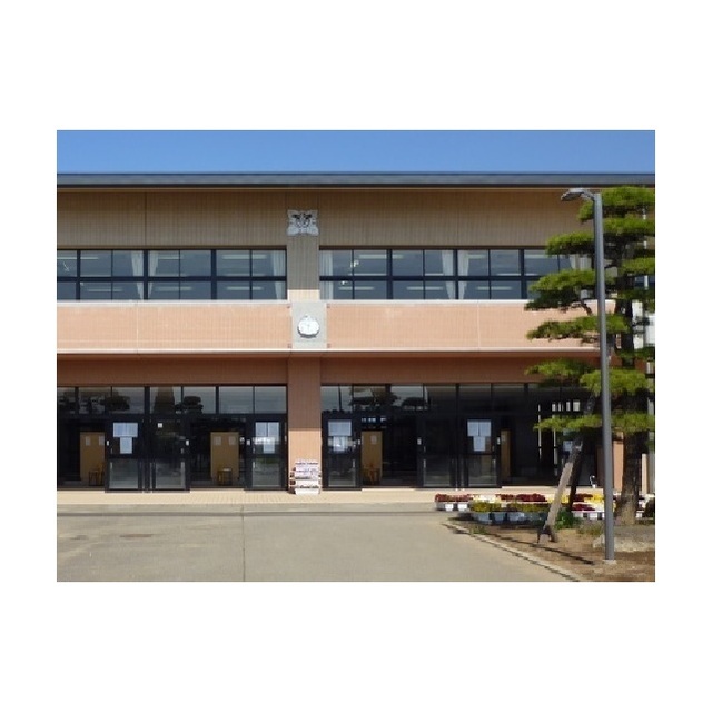 小学校　茨城町立青葉小学校（小学校）まで2400m