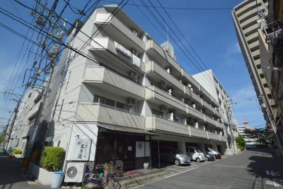 【広島市中区本川町のマンションの建物外観】