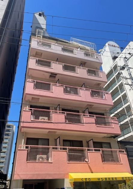 和歌山市三木町堀詰のマンションの建物外観