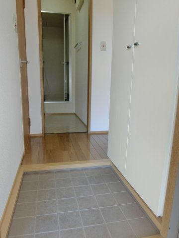 玄関　シンプルで使いやすい玄関です
