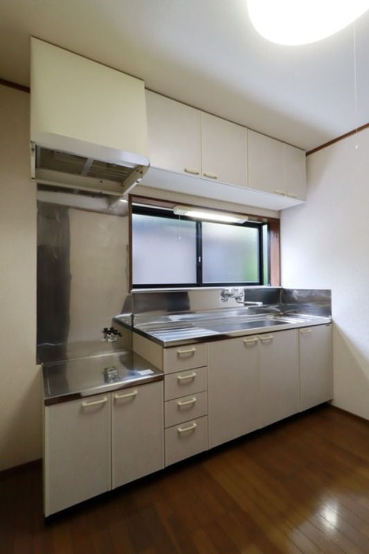 キッチン　図面と現状に相違がある場合には現状を優先