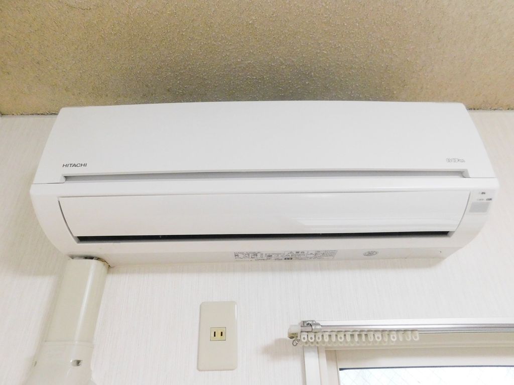 その他設備　エアコン（リモコン付き）