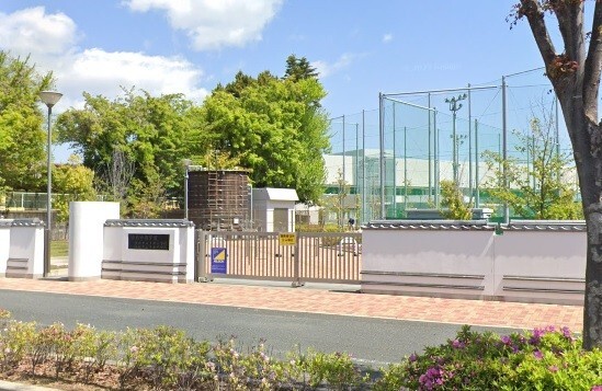 小学校　浜松市立中部小学校（小学校）まで1126m