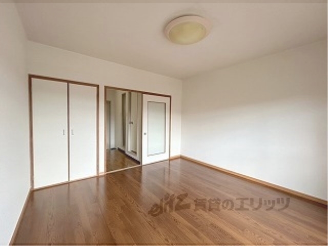 居室・リビング　洋室