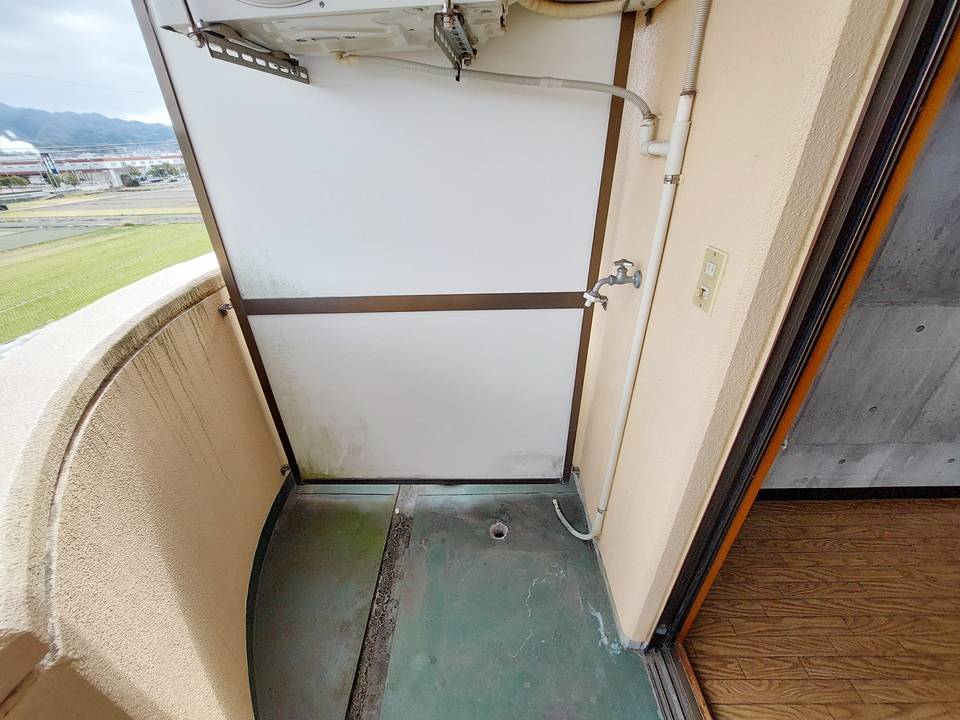 洗面設備　洗濯機置場