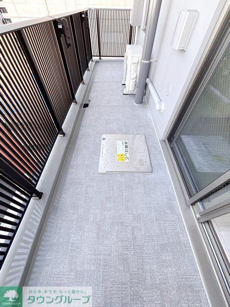 バルコニー　バルコニー