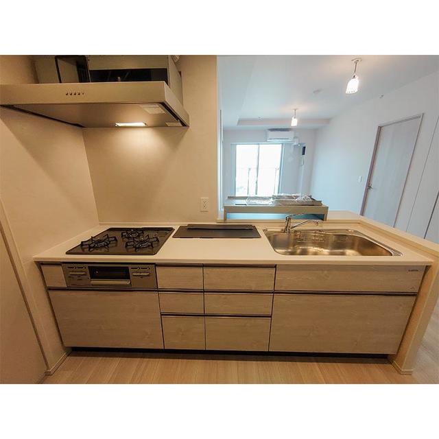 キッチン　※写真は同タイプ住戸です。