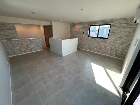 居室・リビング　リビング