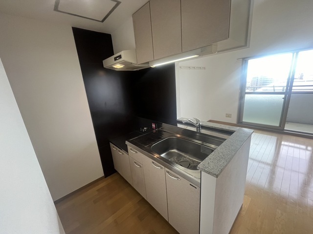 キッチン　別階３号室