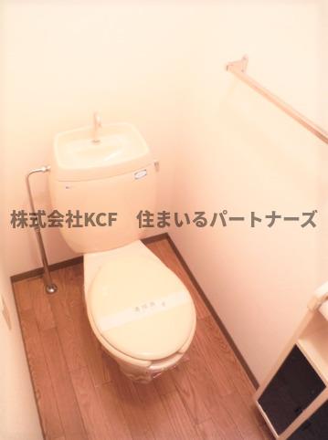トイレ　清潔感のあるトイレです