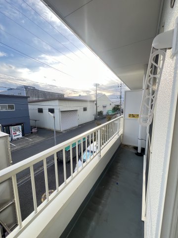 バルコニー　南向きで陽当たり良好☆