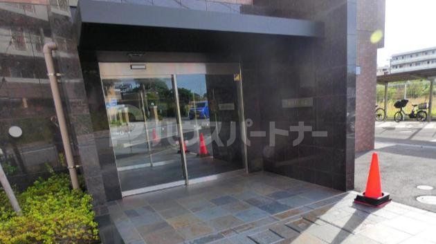 セキュリティ　エントランス