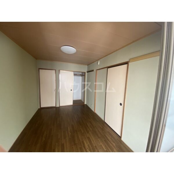 ヴィラ・アカンサス_内装_0