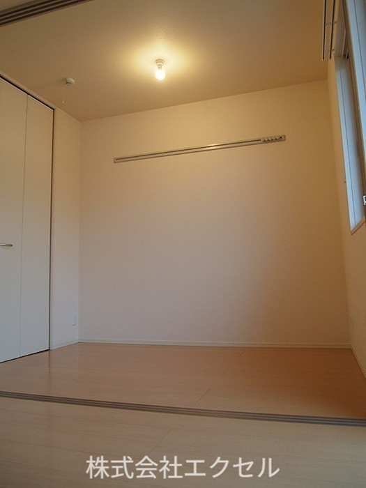その他部屋・スペース　フローリングの室内です。