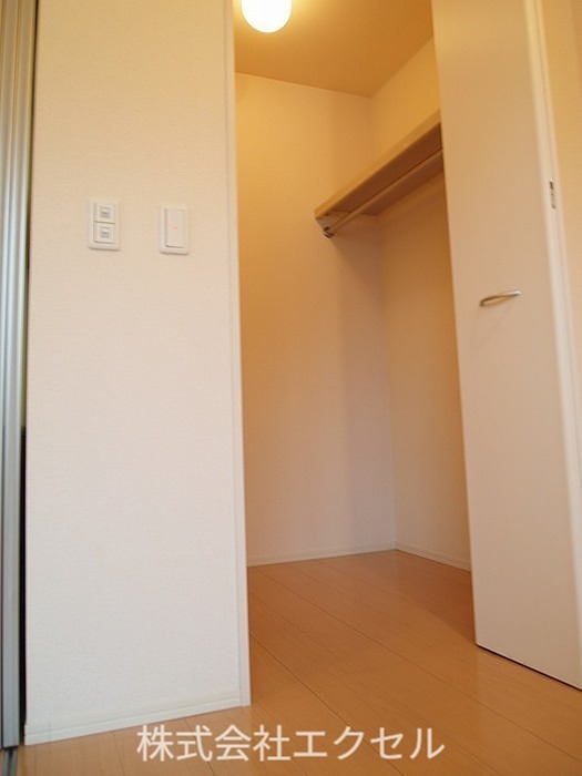 収納　ウォークインクローゼットです。