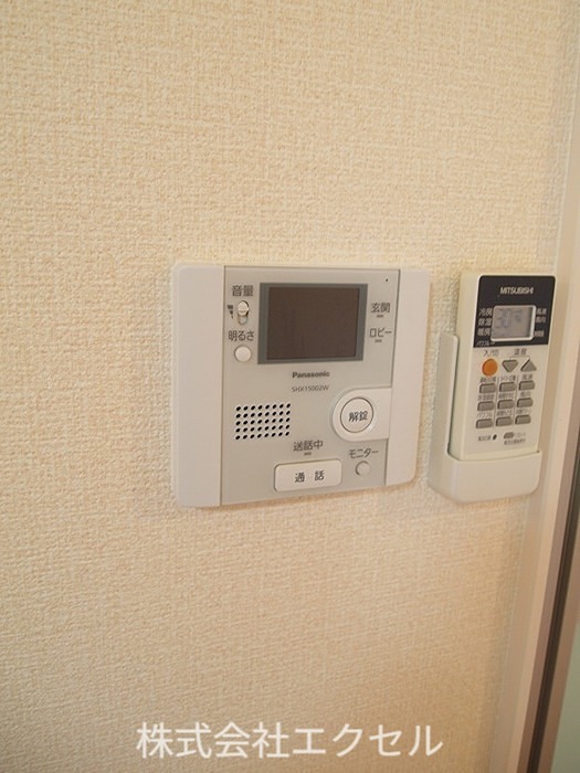 セキュリティ　モニター付きインターホンです。