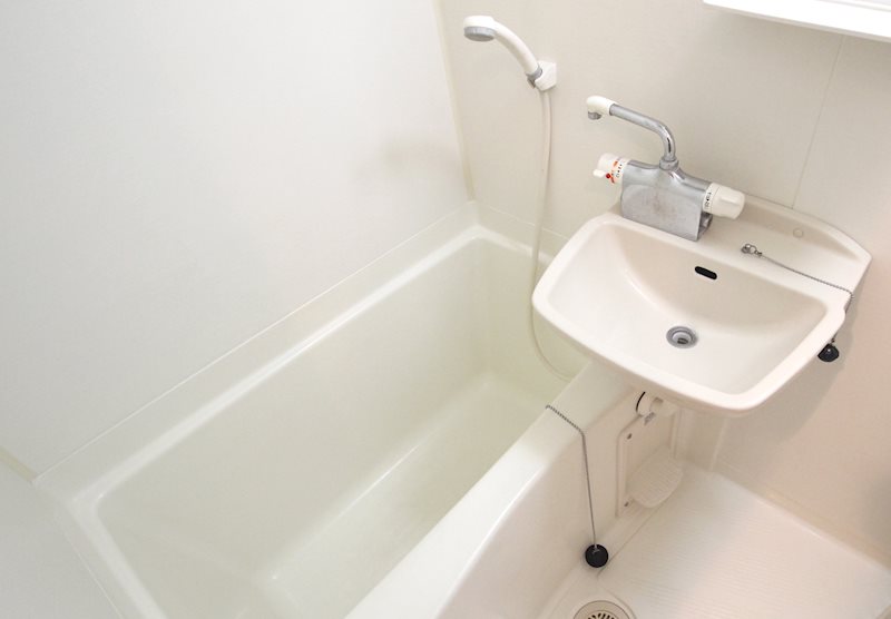 バス・シャワールーム　お風呂で日々の疲れを落としましょう