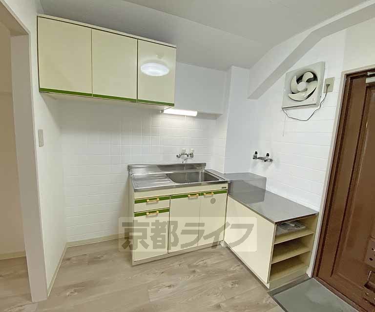 キッチン　Ｌ字でお料理しやすいキッチンです。