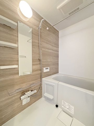 バス・シャワールーム　お風呂で日々の疲れを落としましょう