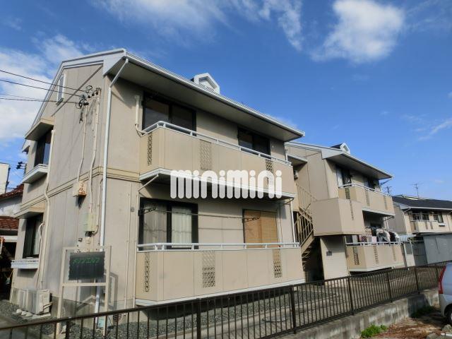 建物外観　１号線が近く、アクセス便利な立地