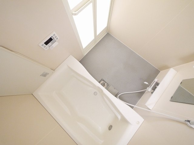 バス・シャワールーム　日々の疲れを癒すお風呂付です
