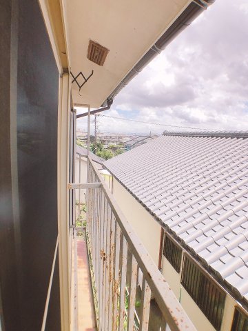 バルコニー　日当たりのよい洗濯干場★