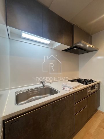 キッチン　同マンション別部屋：参考写真