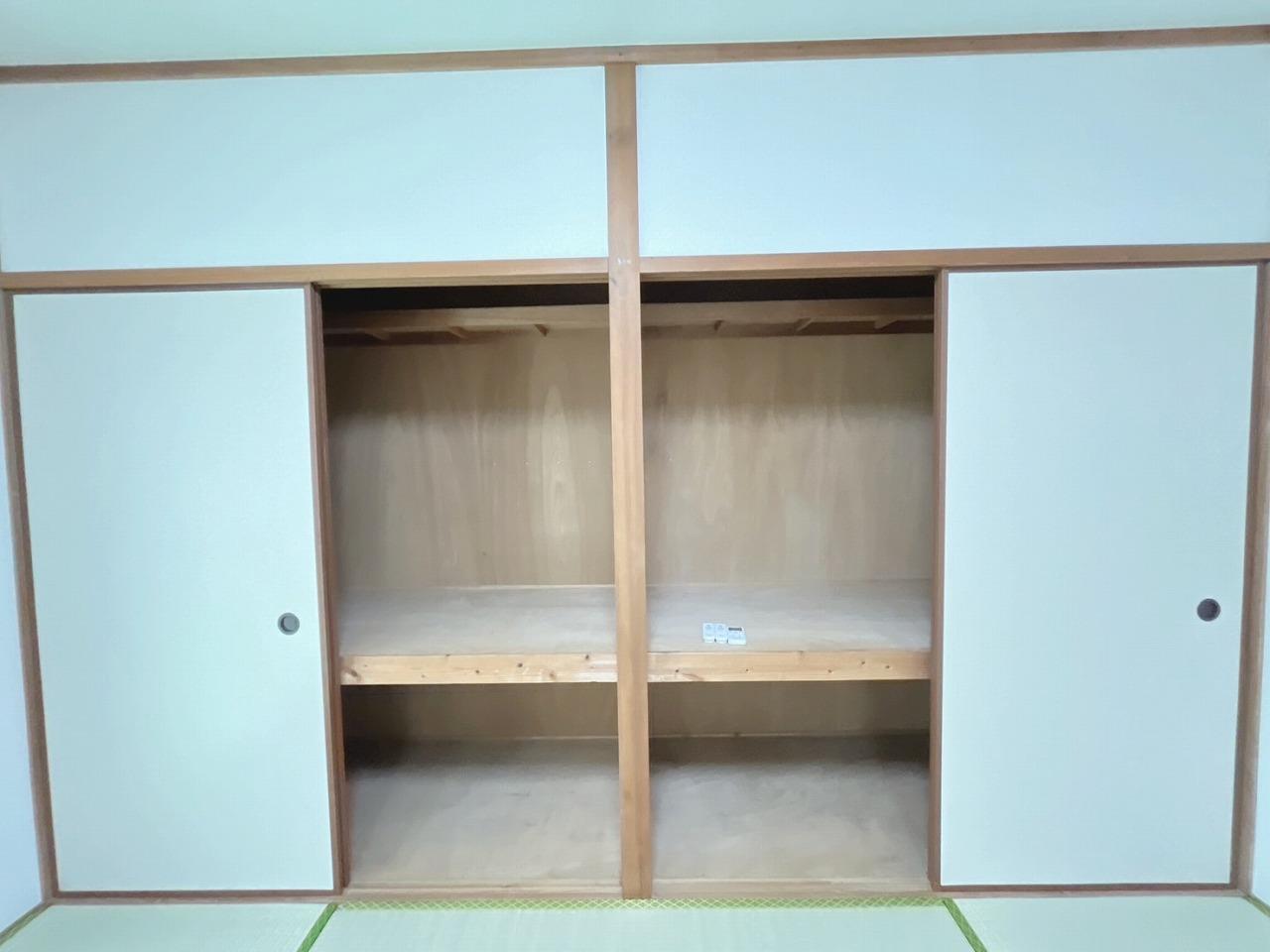 収納　壁一面収納