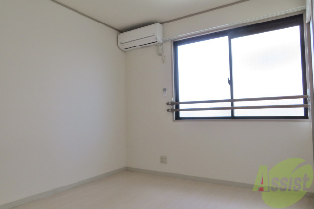 その他部屋・スペース　寝室にはエアコンが付いていて快適で良いですね～