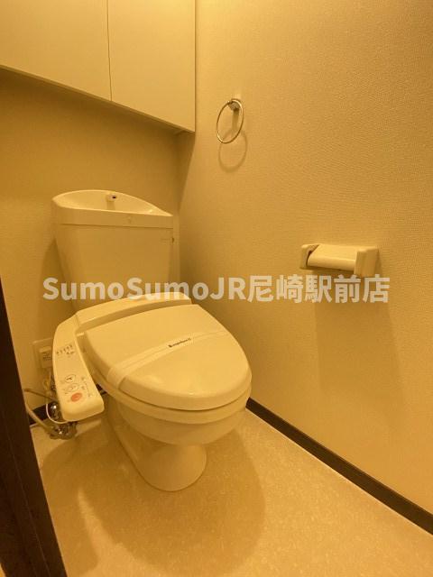 トイレ　落ち着いたトイレです