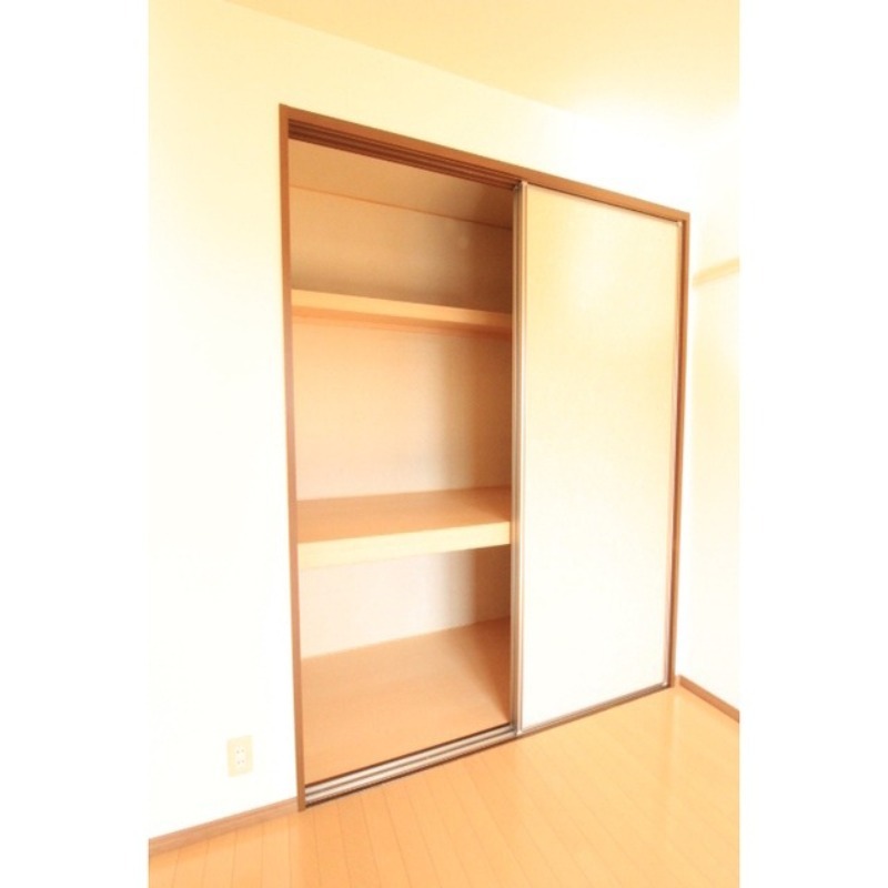 収納　図面と現状に相違がある場合には現状を優先