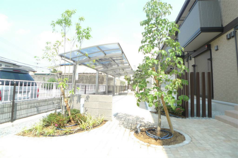 エントランス　共有スペースも綺麗です！